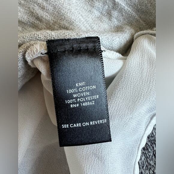 NWT TORRID Chiffon Ruffled Back Sweater Off White & Gray Split Back Bow Size 1X - Picture 8 of 9